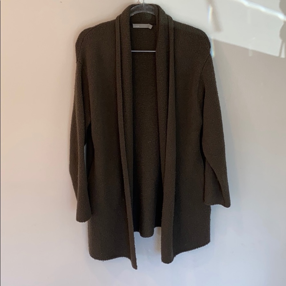 VINCE SWEATER. - Picture 1 of 4